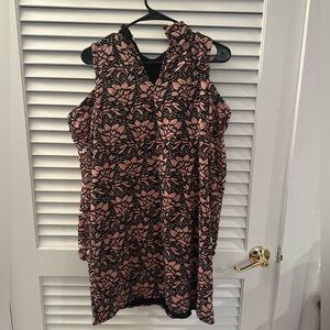 Leyden Flower Print Dress. Size: M.